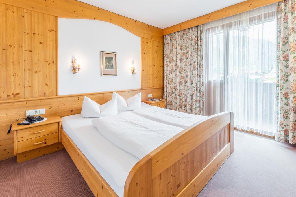 Hotel Riedl Im Zillertal